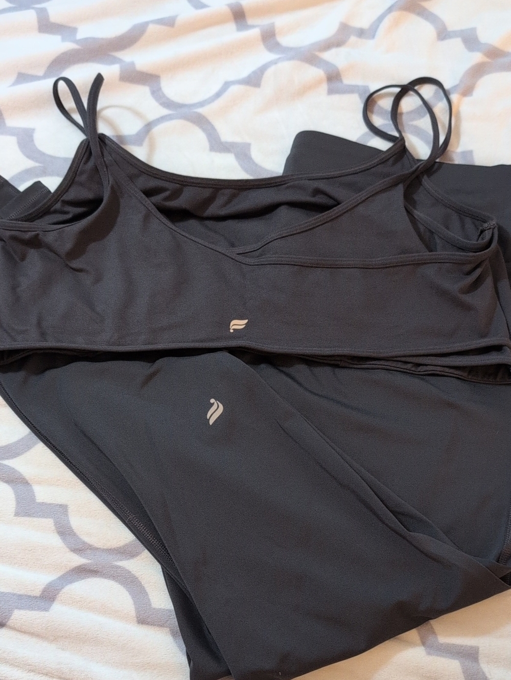 Fabletics Black Strappy Sports Bra Set